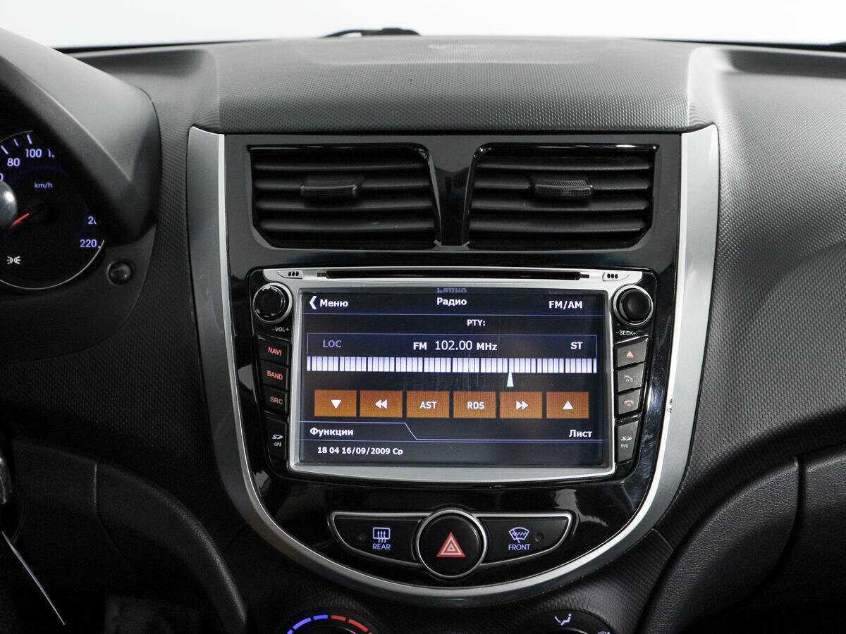 Hyundai Solaris, 2013 - Фото №12