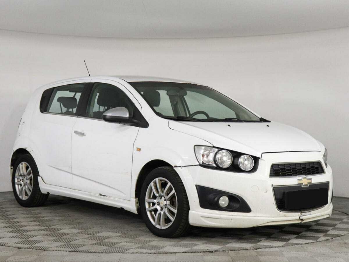 Chevrolet Aveo, 2014 - Фото №1