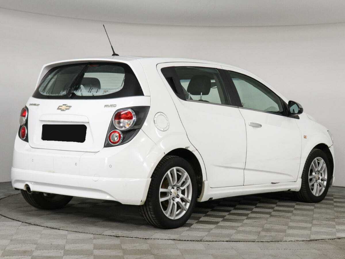 Chevrolet Aveo, 2014 - Фото №2