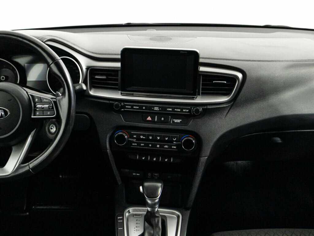 Kia Ceed, 2018 - Фото №13