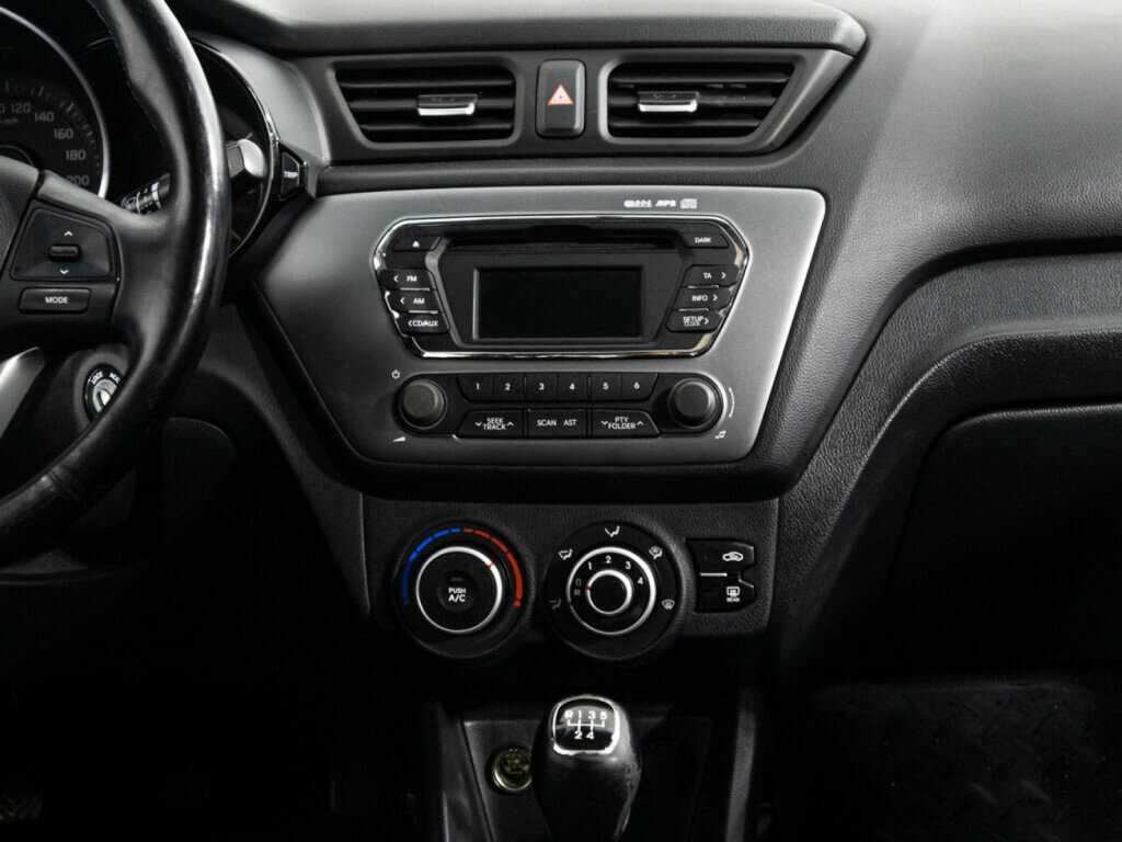 Kia Rio, 2014 - Фото №13
