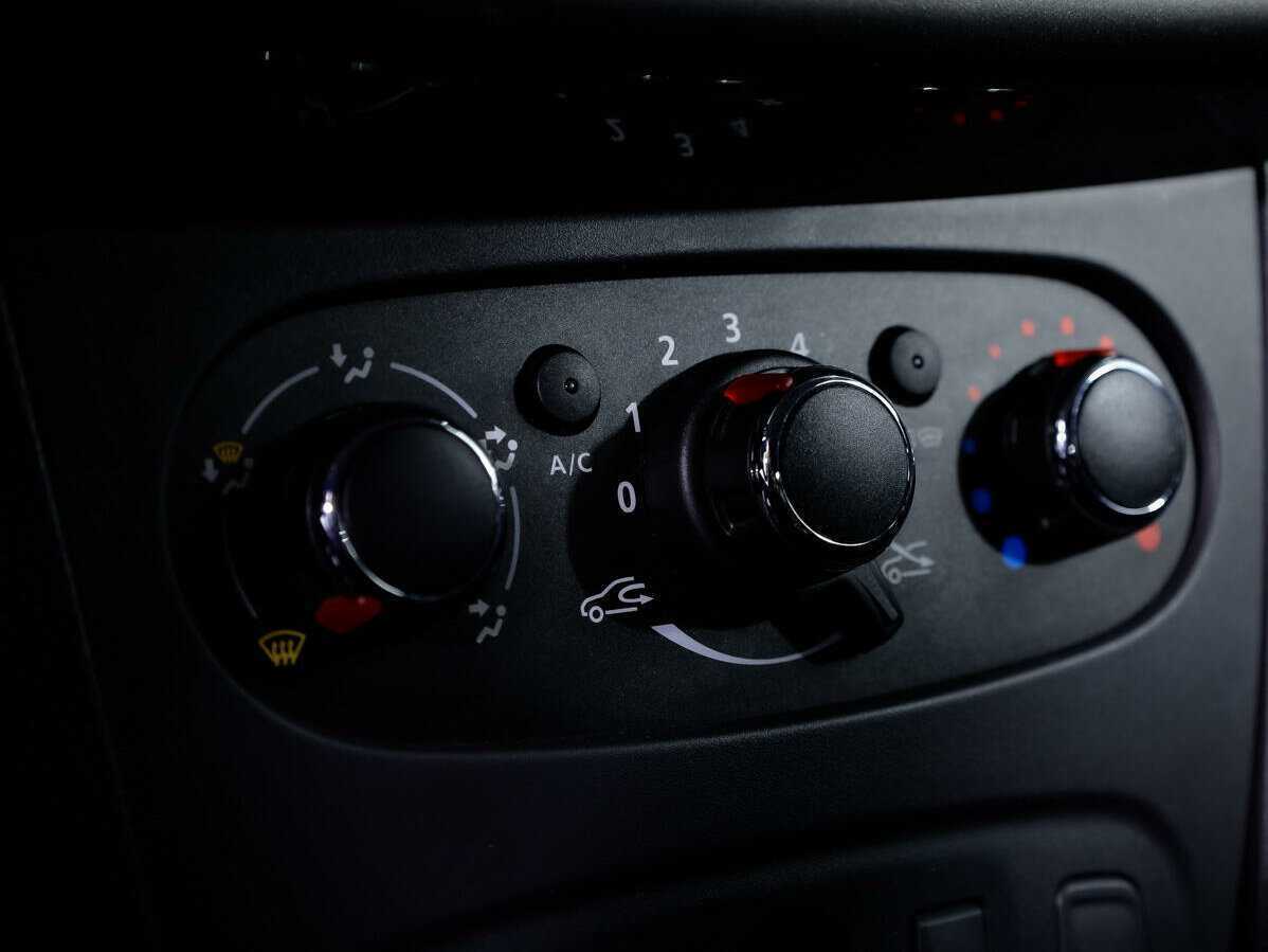 Renault Sandero Stepway, 2020 - Фото №14