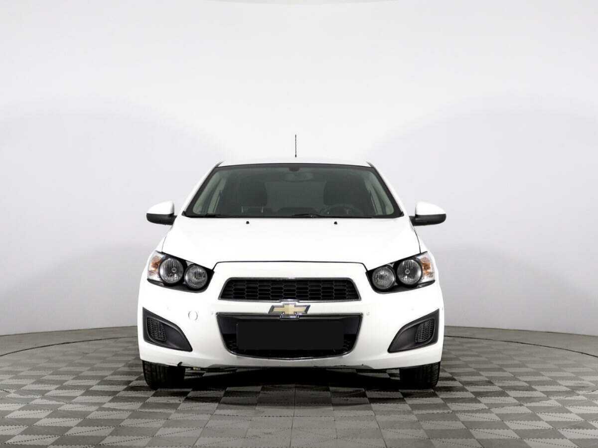 Chevrolet Aveo, 2012 - Фото №1