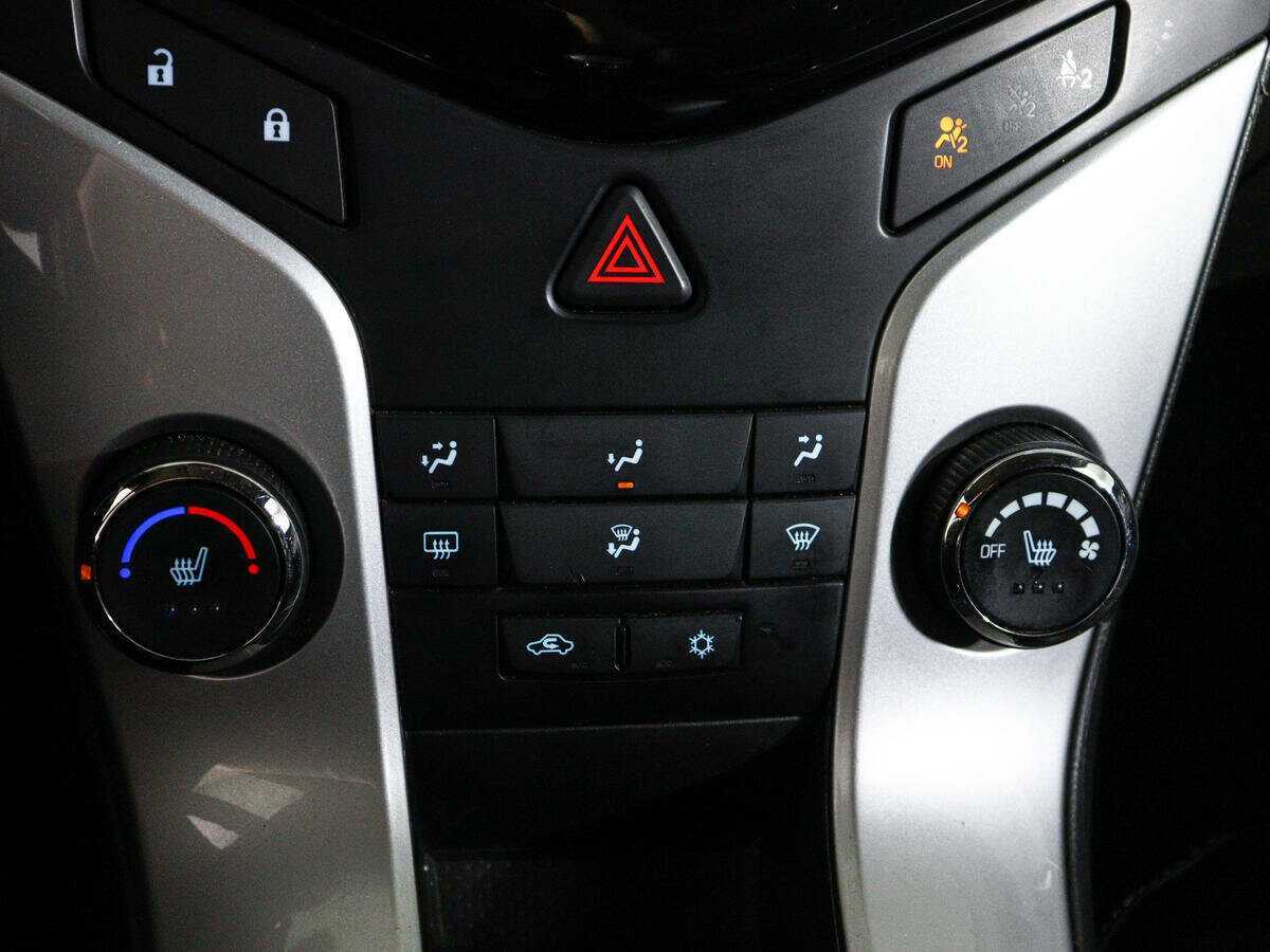 Chevrolet Cruze, 2014 - Фото №15