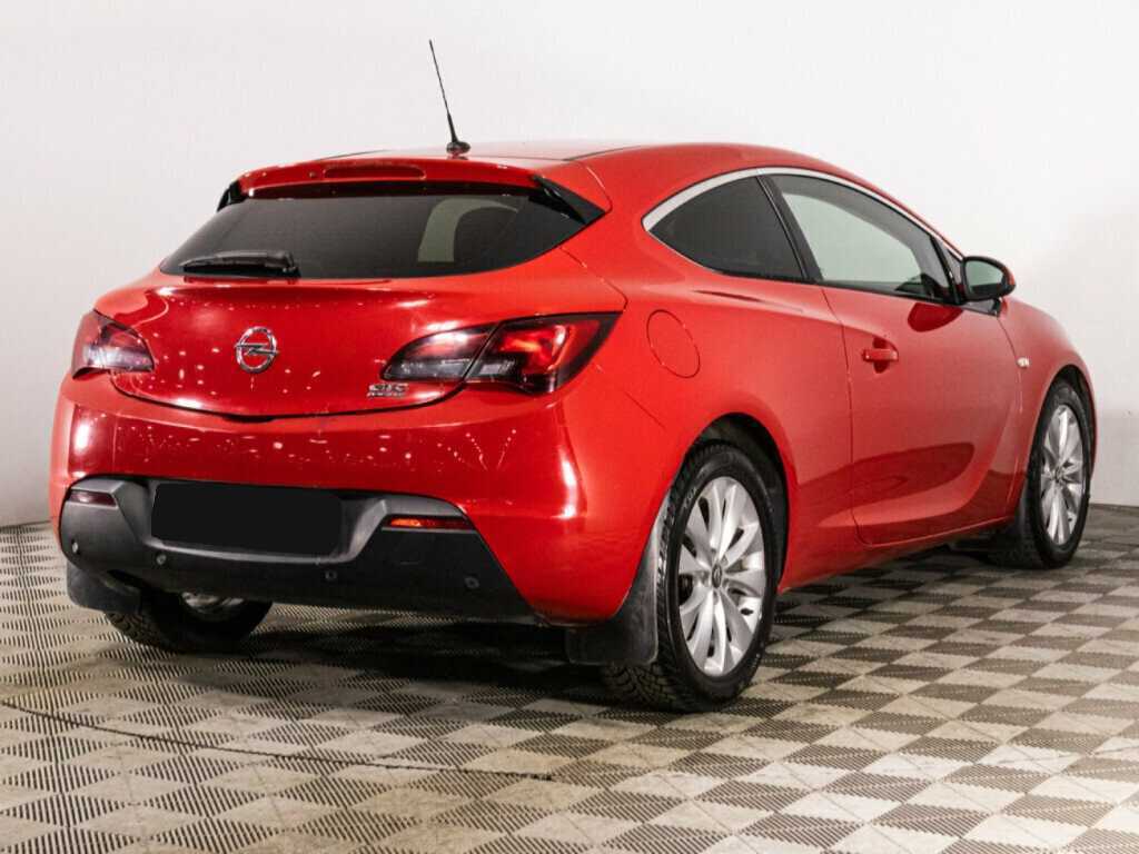 Opel Astra GTC, 2012 - Фото №4