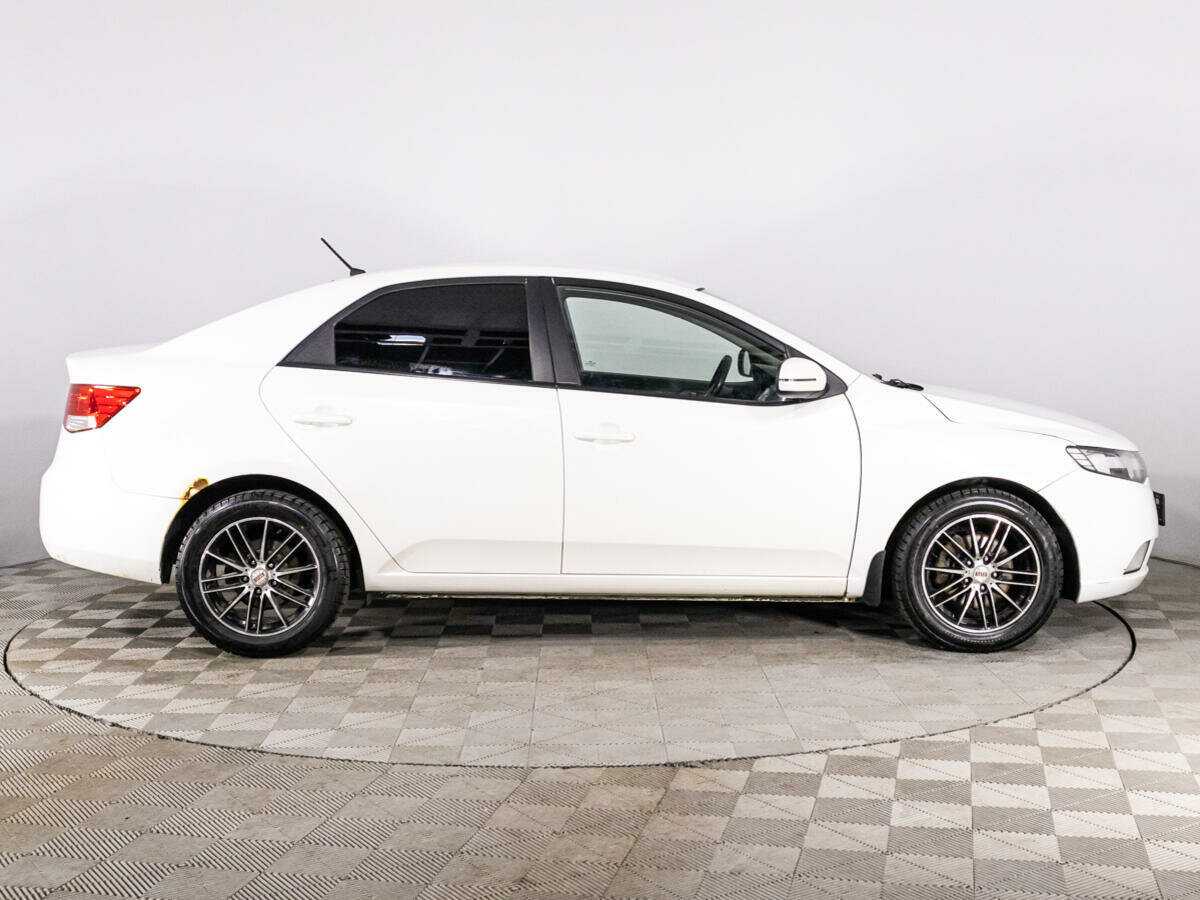 Kia Cerato 6-speed, 2012 - Фото №3