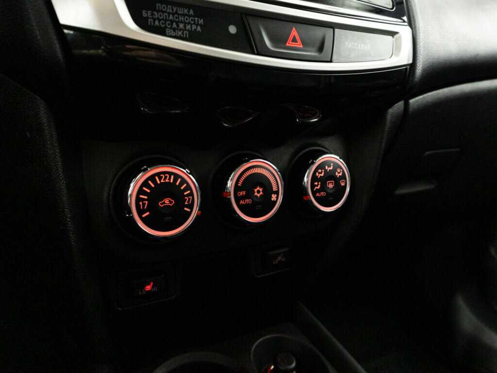 Mitsubishi ASX, 2014 - Фото №15