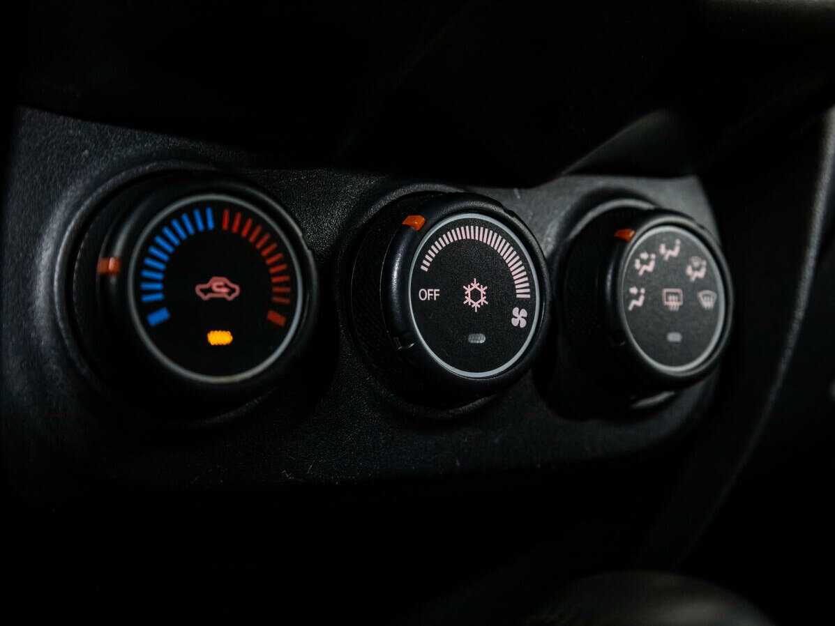 Mitsubishi ASX, 2012 - Фото №14