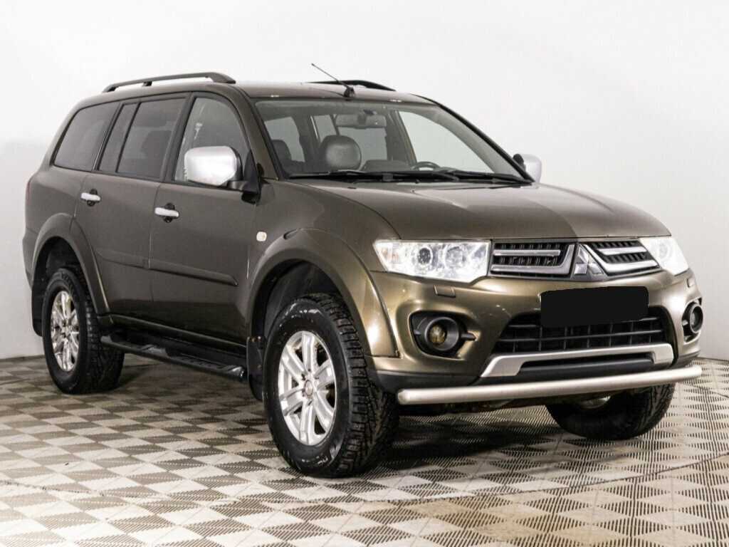 Mitsubishi Pajero Sport, 2014 - Фото №2