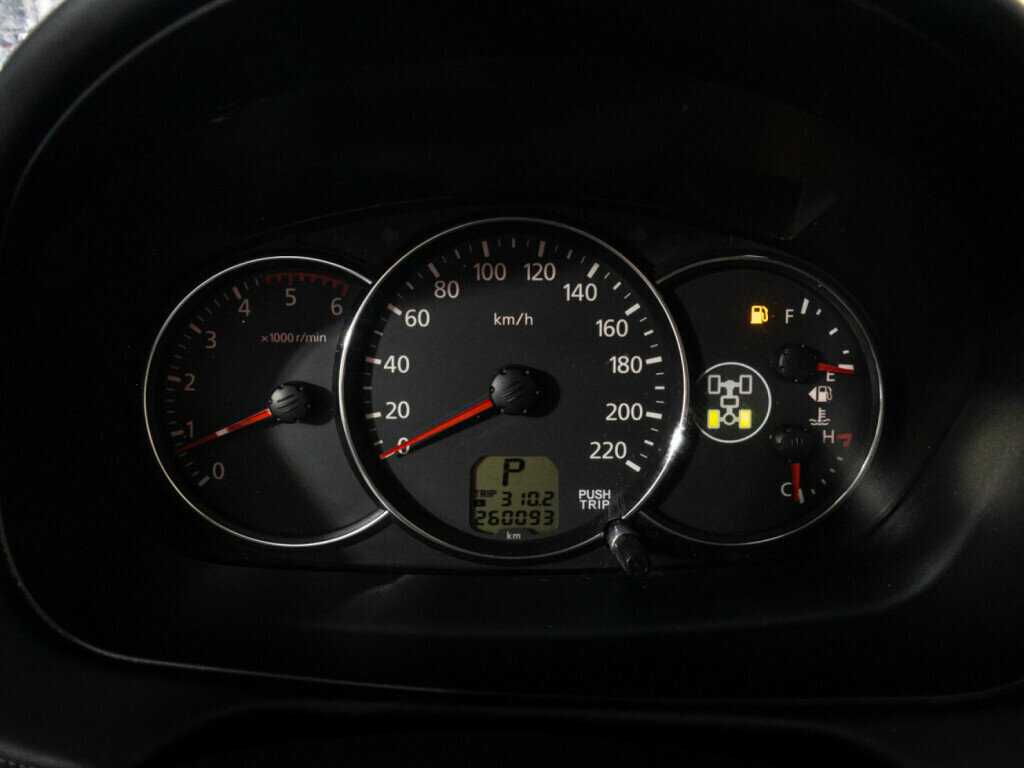 Mitsubishi Pajero Sport, 2014 - Фото №11