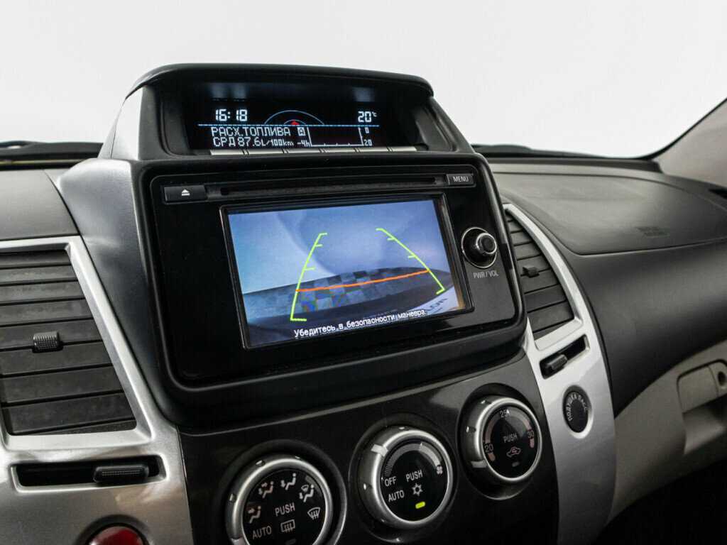 Mitsubishi Pajero Sport, 2014 - Фото №14