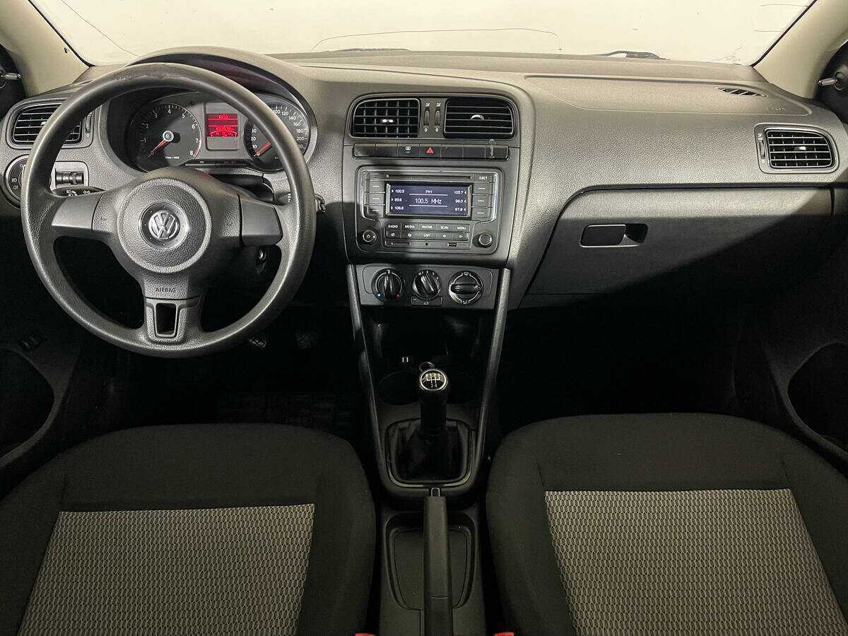 Volkswagen Polo, 2012 - Фото №11
