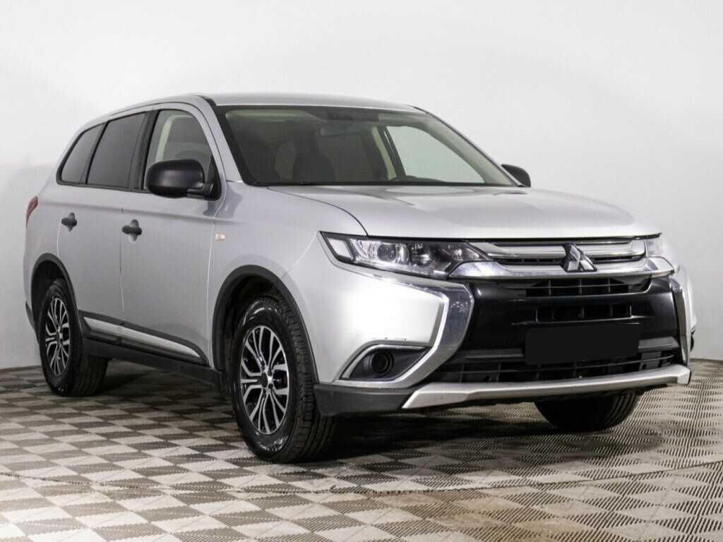 Mitsubishi Outlander, 2018 - Фото №2