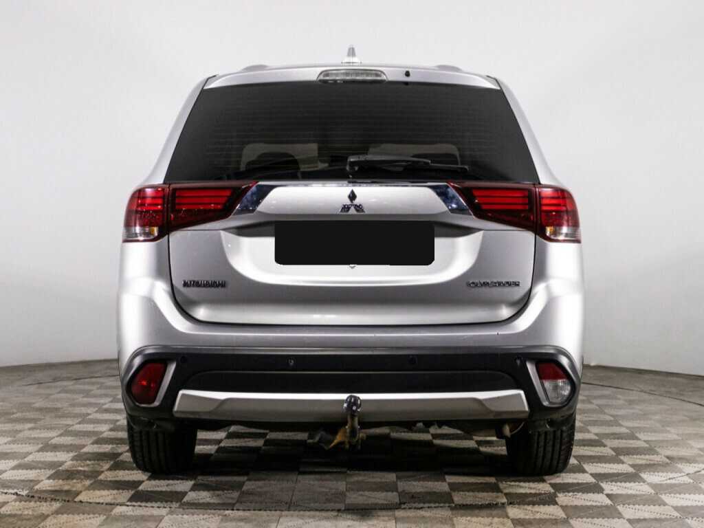 Mitsubishi Outlander, 2018 - Фото №4