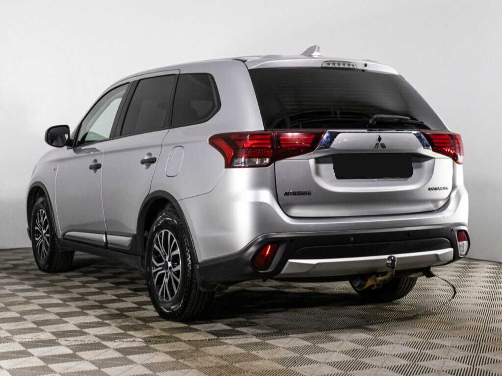 Mitsubishi Outlander, 2018 - Фото №5