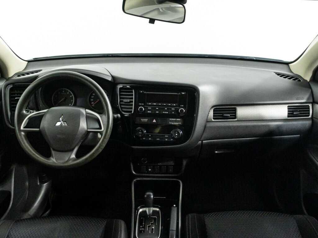 Mitsubishi Outlander, 2018 - Фото №10