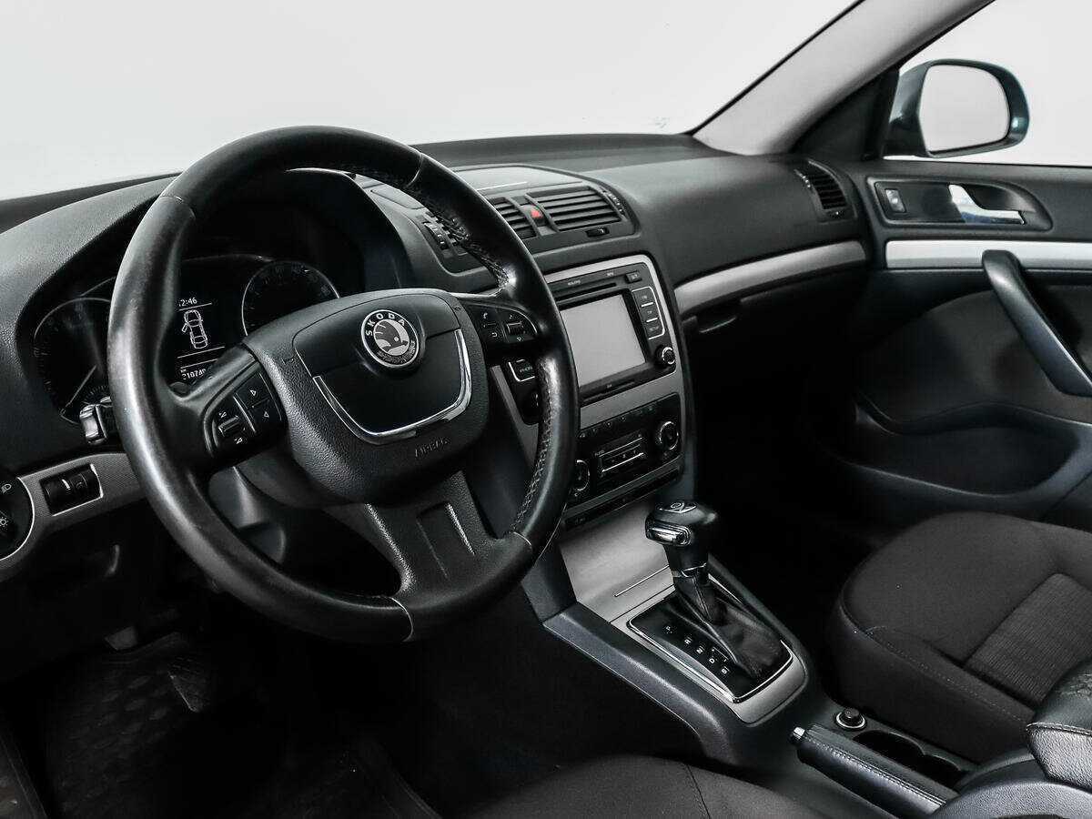 Skoda Octavia, 2012 - Фото №8