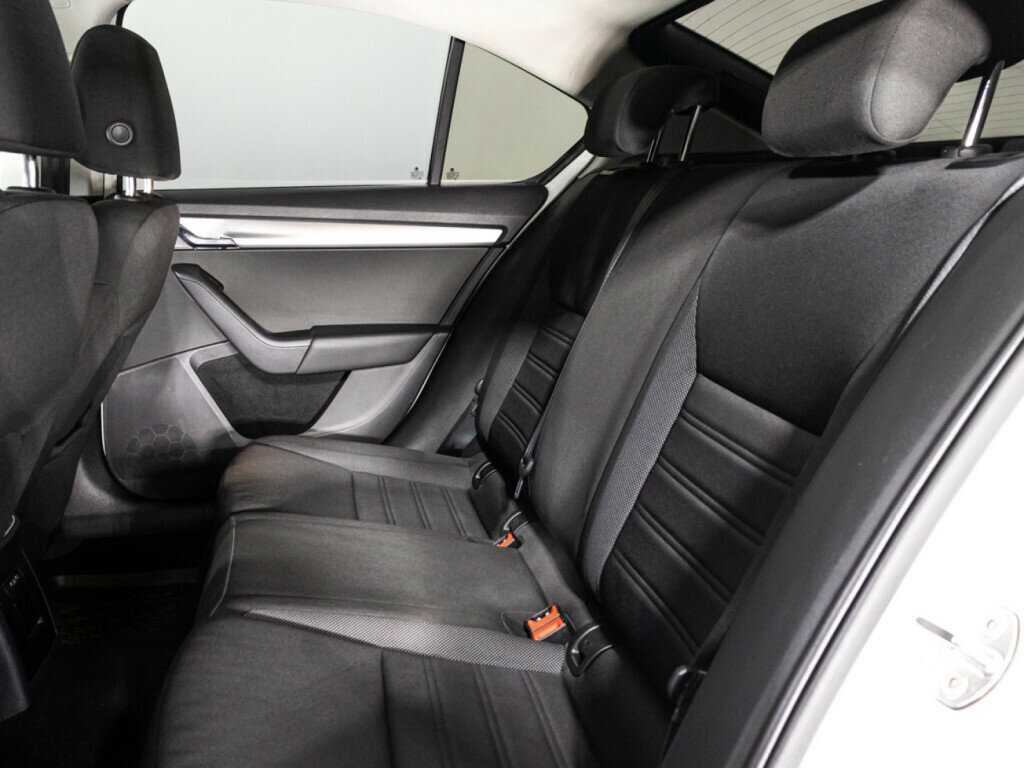 Skoda Octavia, 2018 - Фото №9