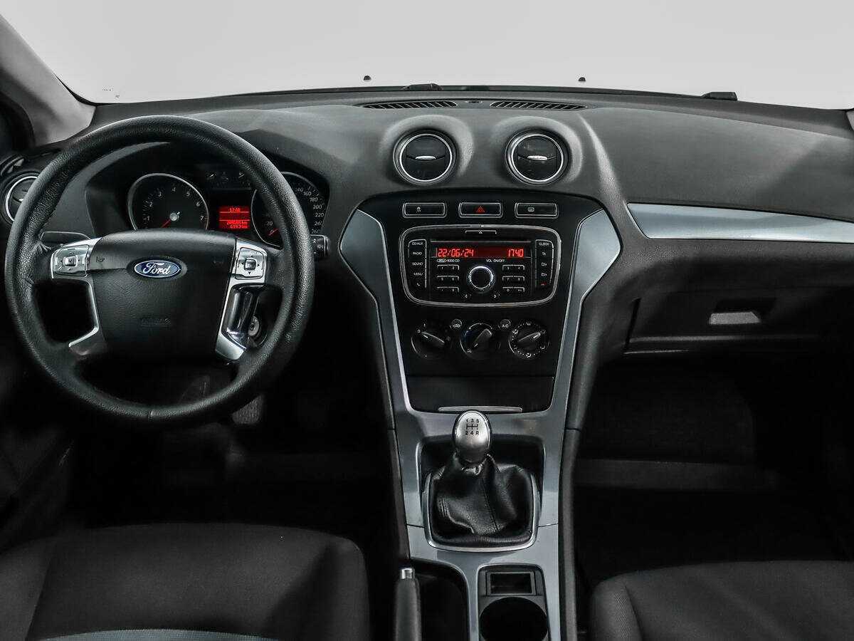 Ford Mondeo, 2014 - Фото №11