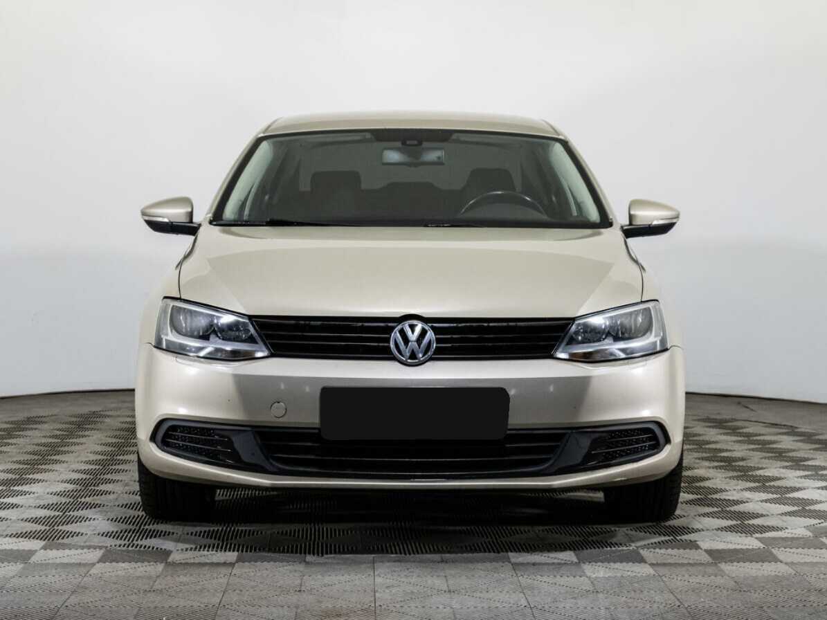 Volkswagen Jetta, 2012 - Фото №1