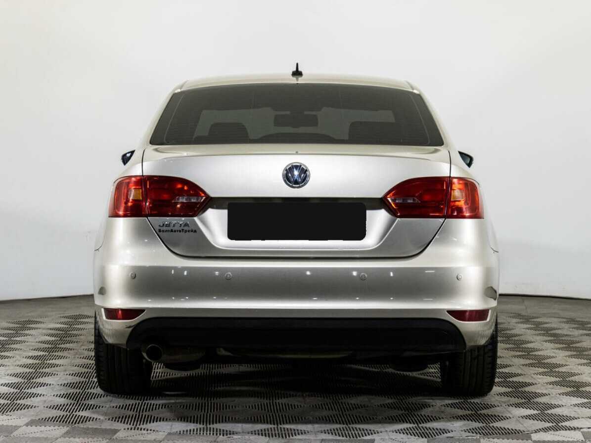 Volkswagen Jetta, 2012 - Фото №4