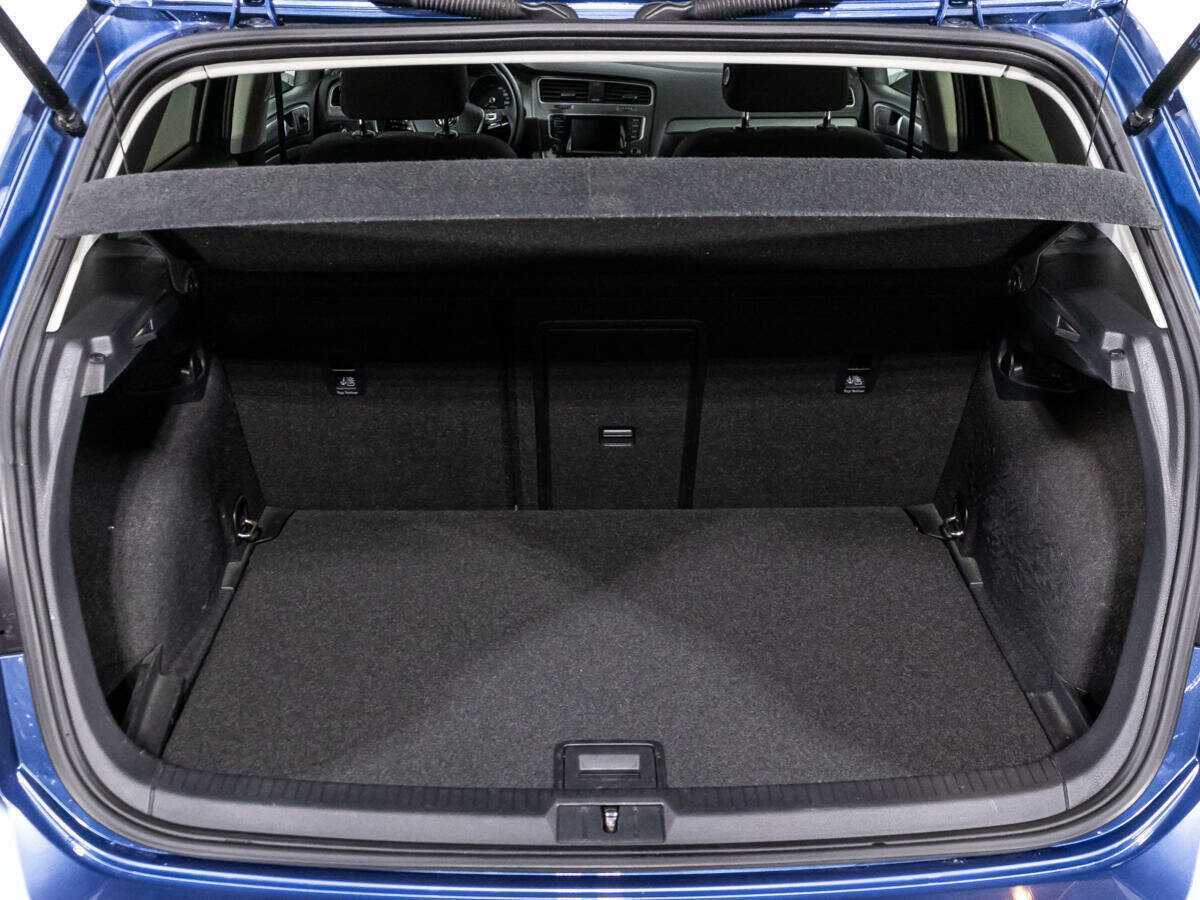 Volkswagen Golf, 2012 - Фото №14