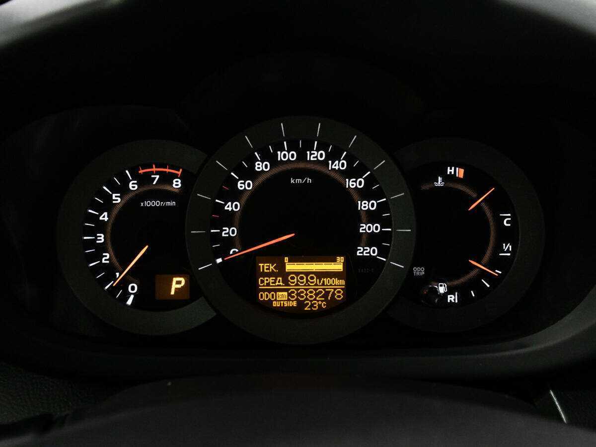 Toyota RAV4, 2012 - Фото №10