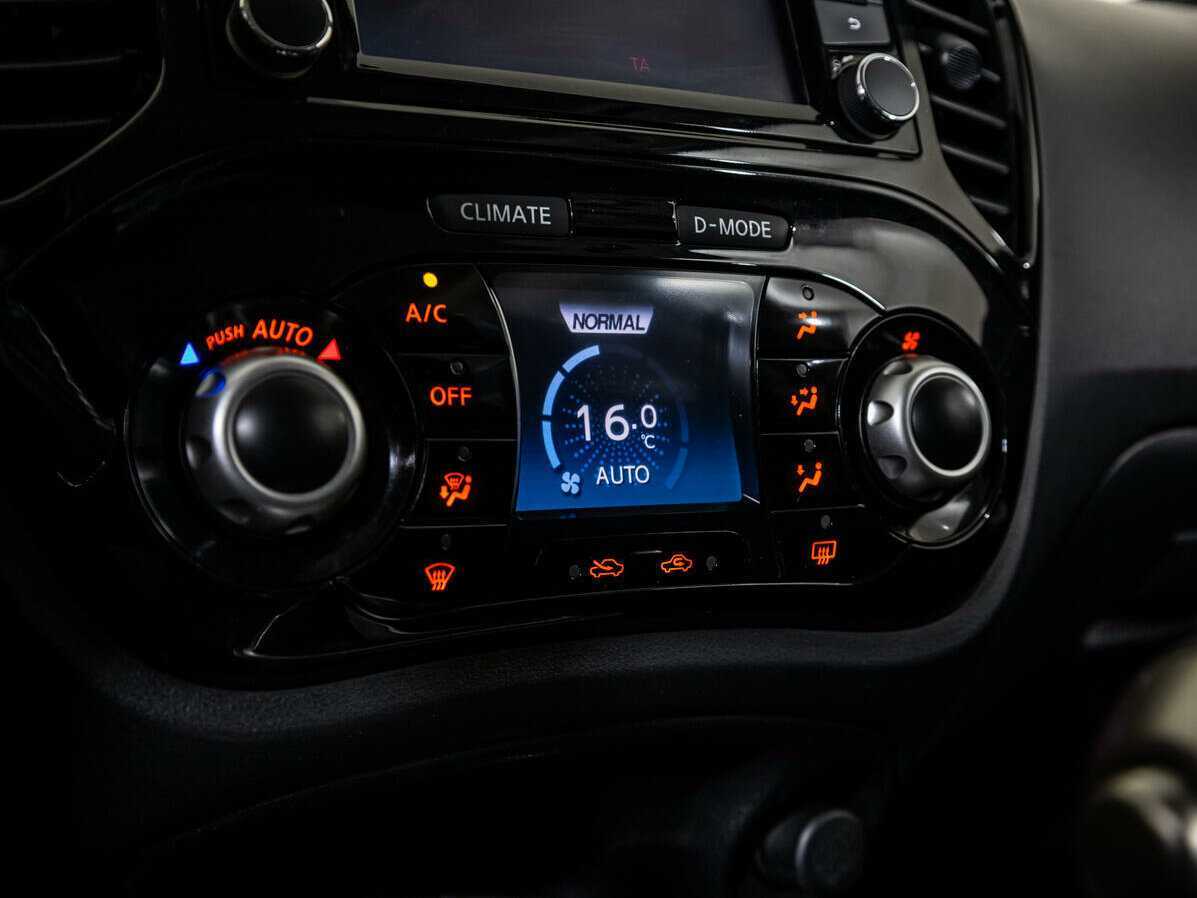 Nissan Juke, 2013 - Фото №14