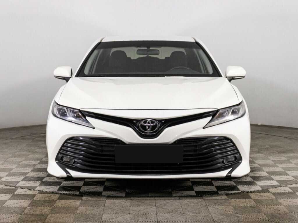 Toyota Camry, 2018 - Фото №1