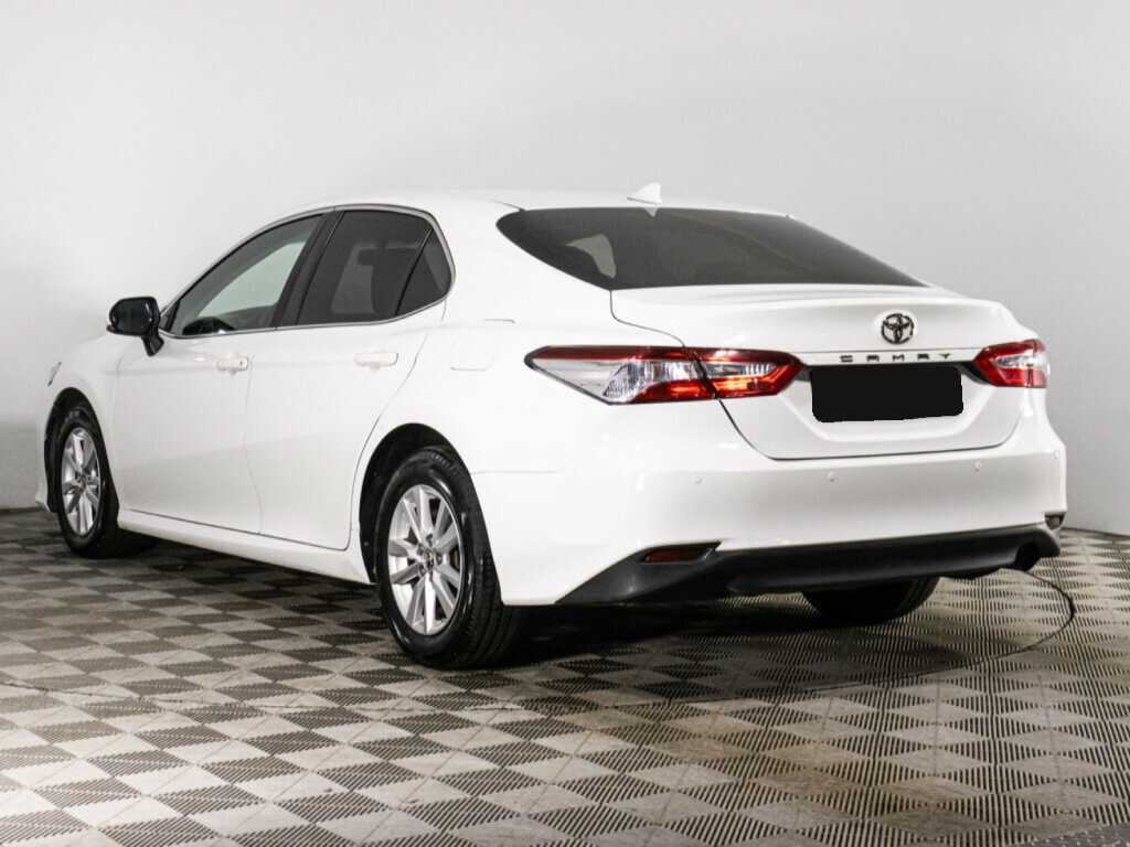 Toyota Camry, 2018 - Фото №6