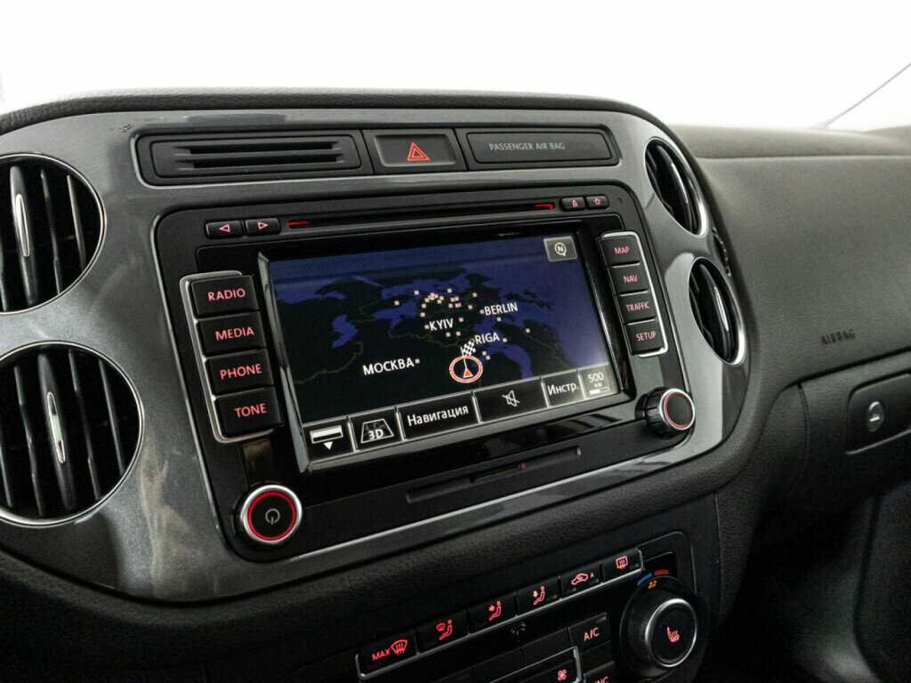 Volkswagen Tiguan, 2014 - Фото №15