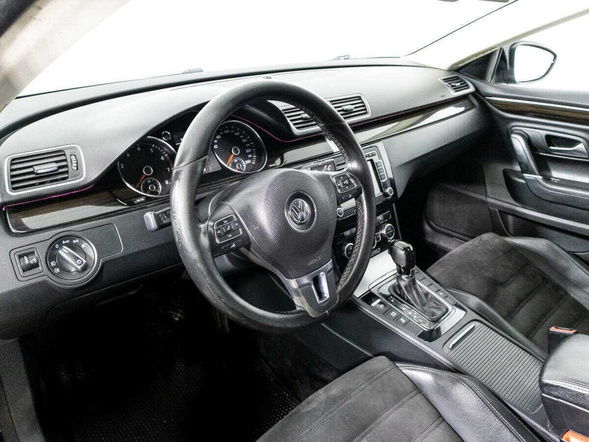 Volkswagen Passat CC, 2013 - Фото №10