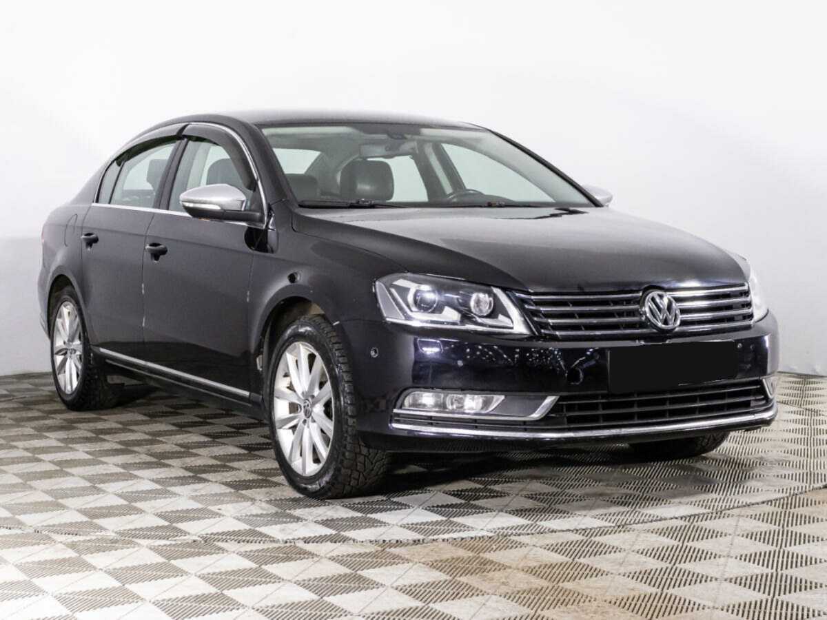 Volkswagen Passat, 2012 - Фото №2