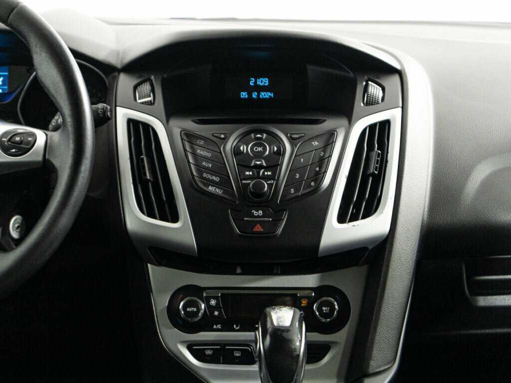 Ford Focus, 2014 - Фото №13