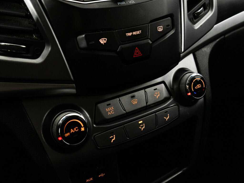 SsangYong Actyon, 2014 - Фото №15