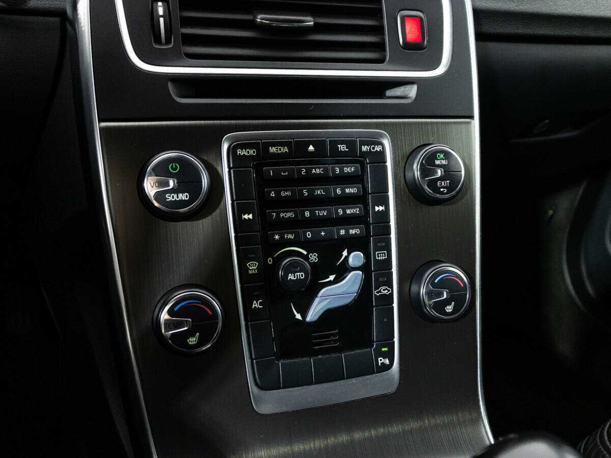 Volvo S60, 2012 - Фото №16