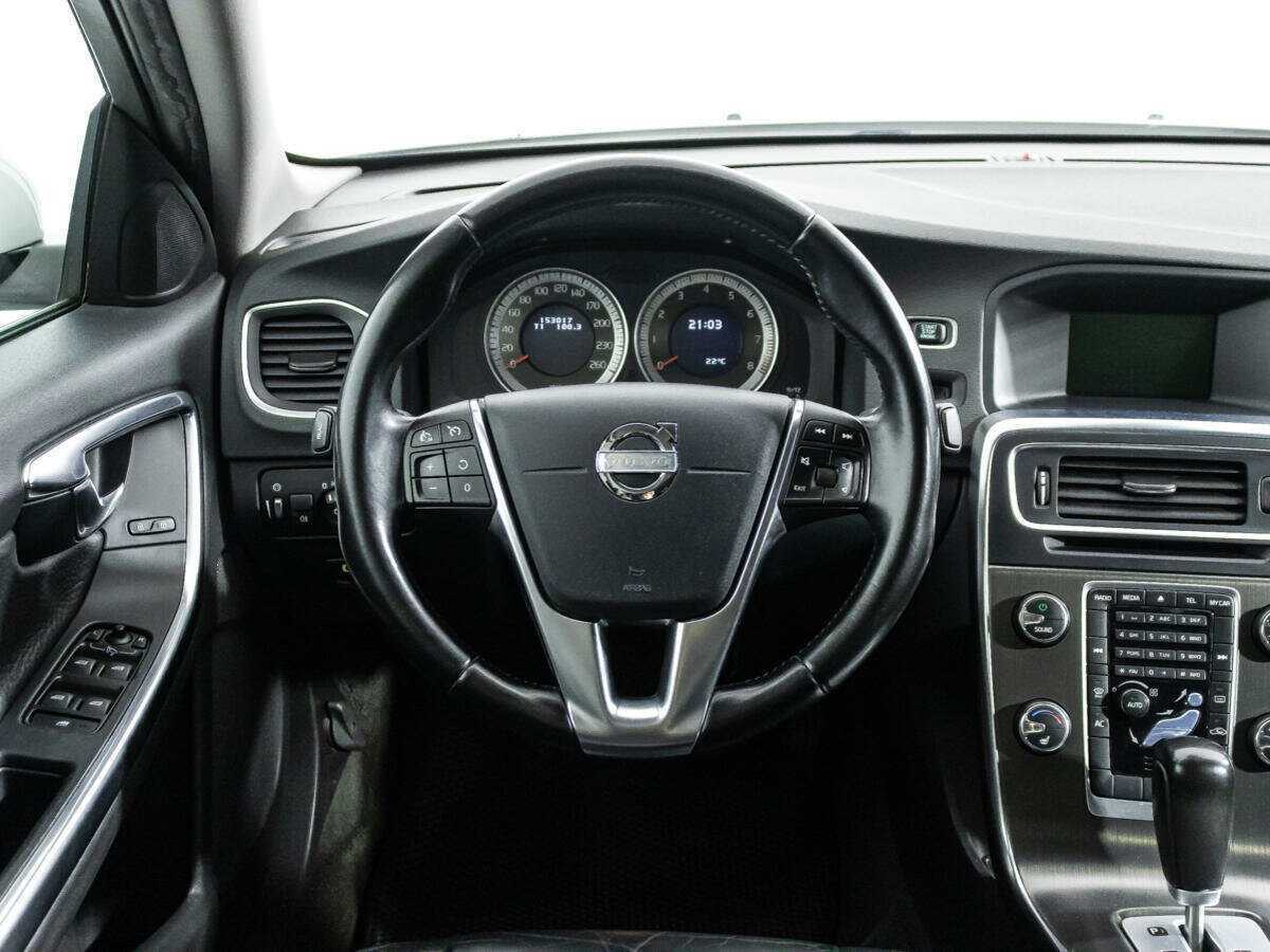 Volvo S60, 2012 - Фото №17