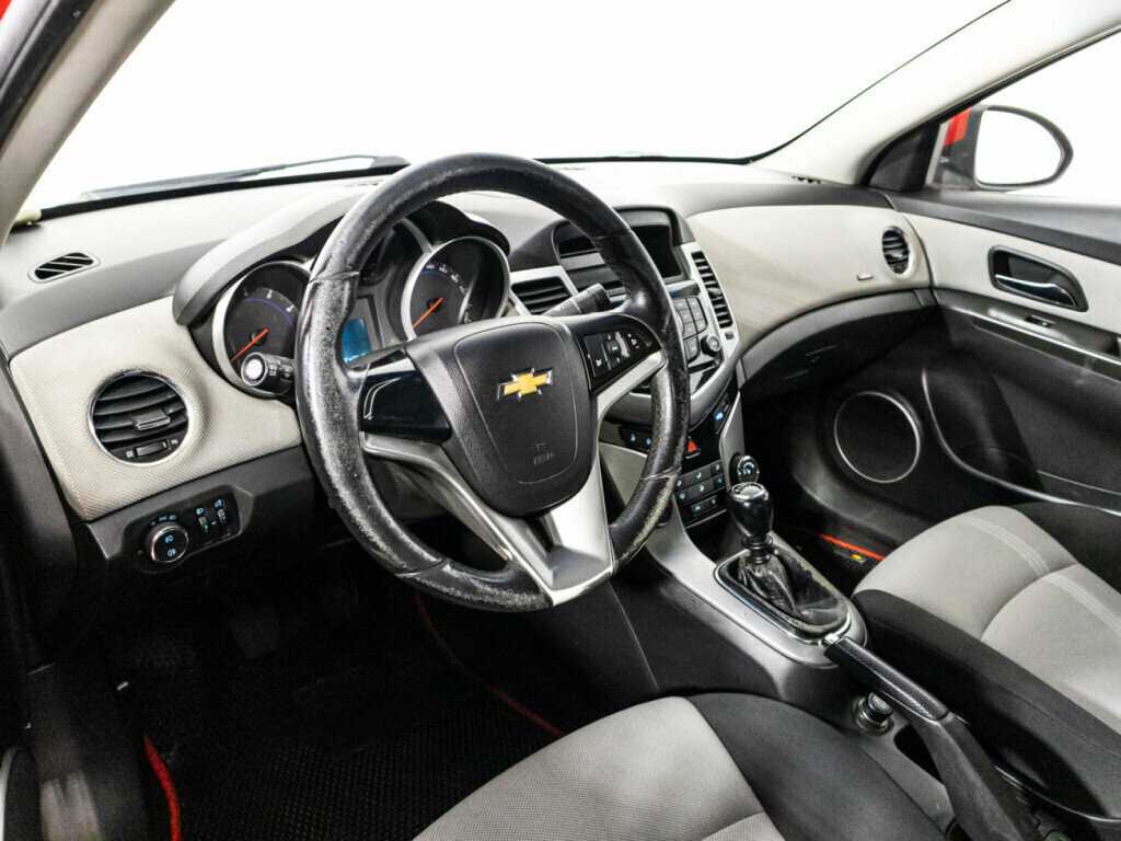 Chevrolet Cruze, 2012 - Фото №10