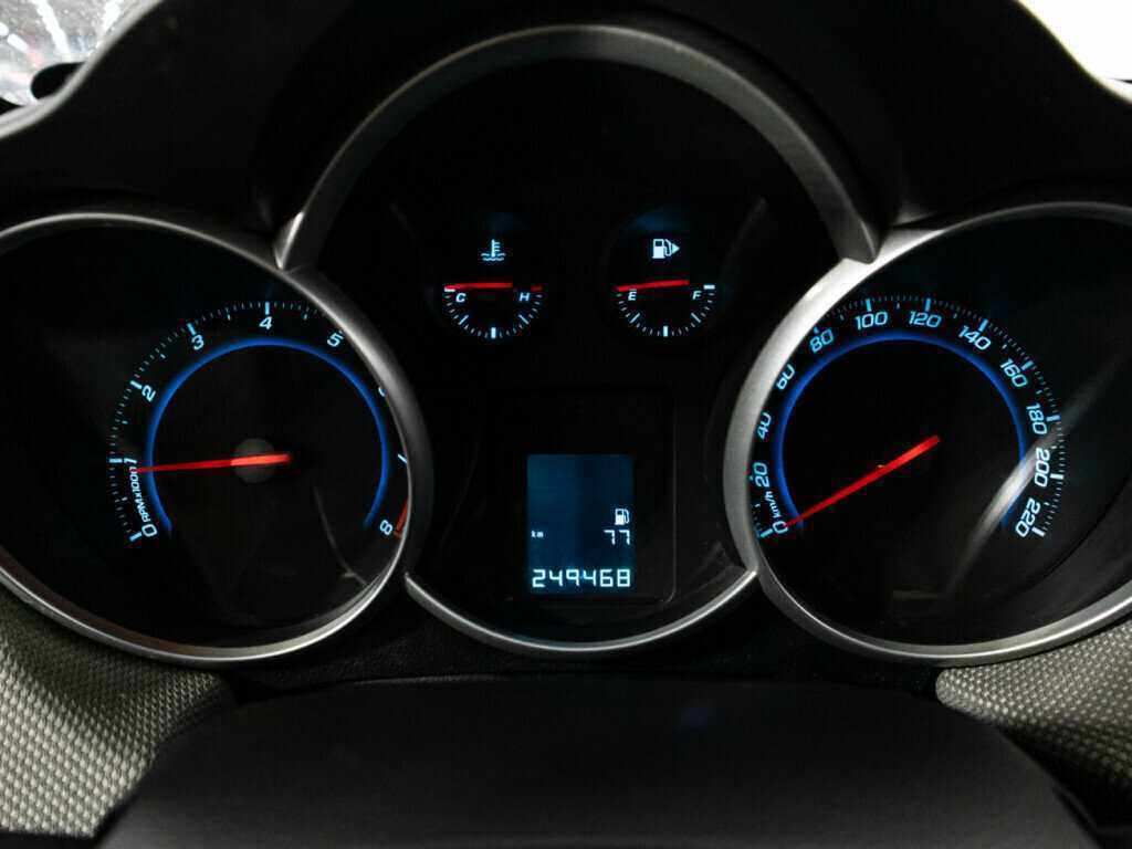 Chevrolet Cruze, 2012 - Фото №11