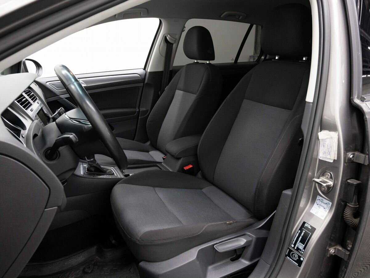 Volkswagen Golf, 2013 - Фото №9