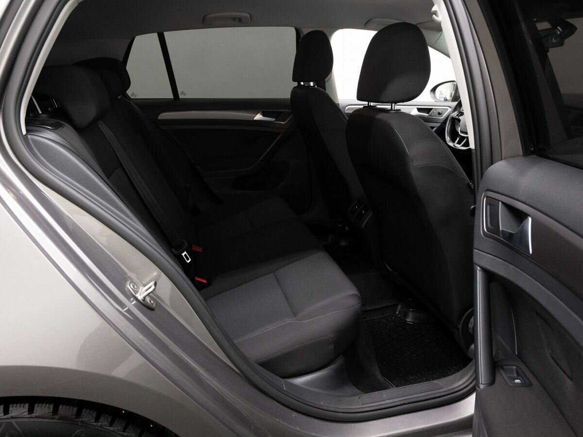 Volkswagen Golf, 2013 - Фото №11