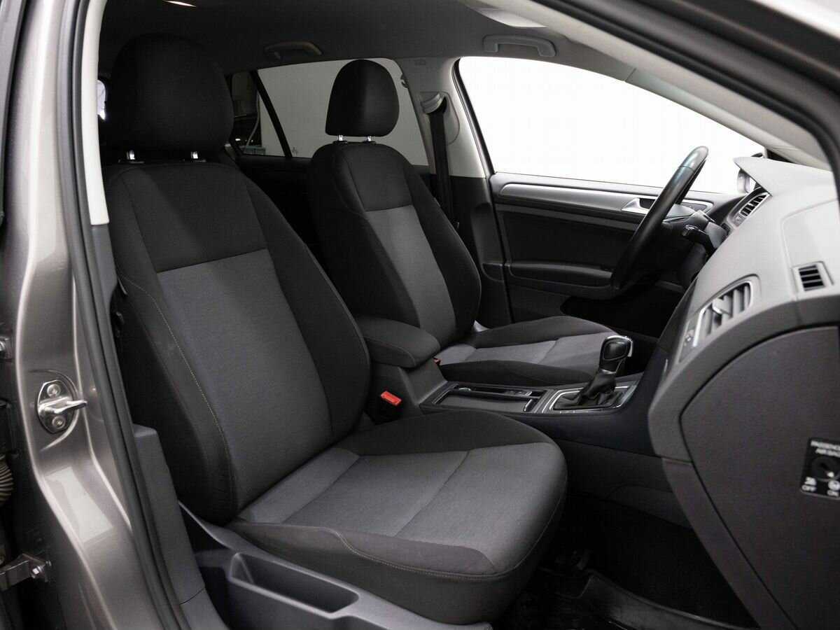 Volkswagen Golf, 2013 - Фото №13