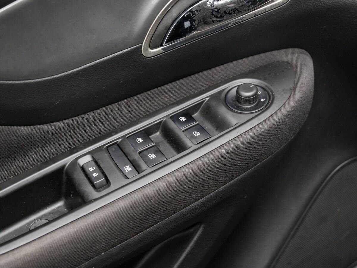 Opel Mokka, 2012 - Фото №14