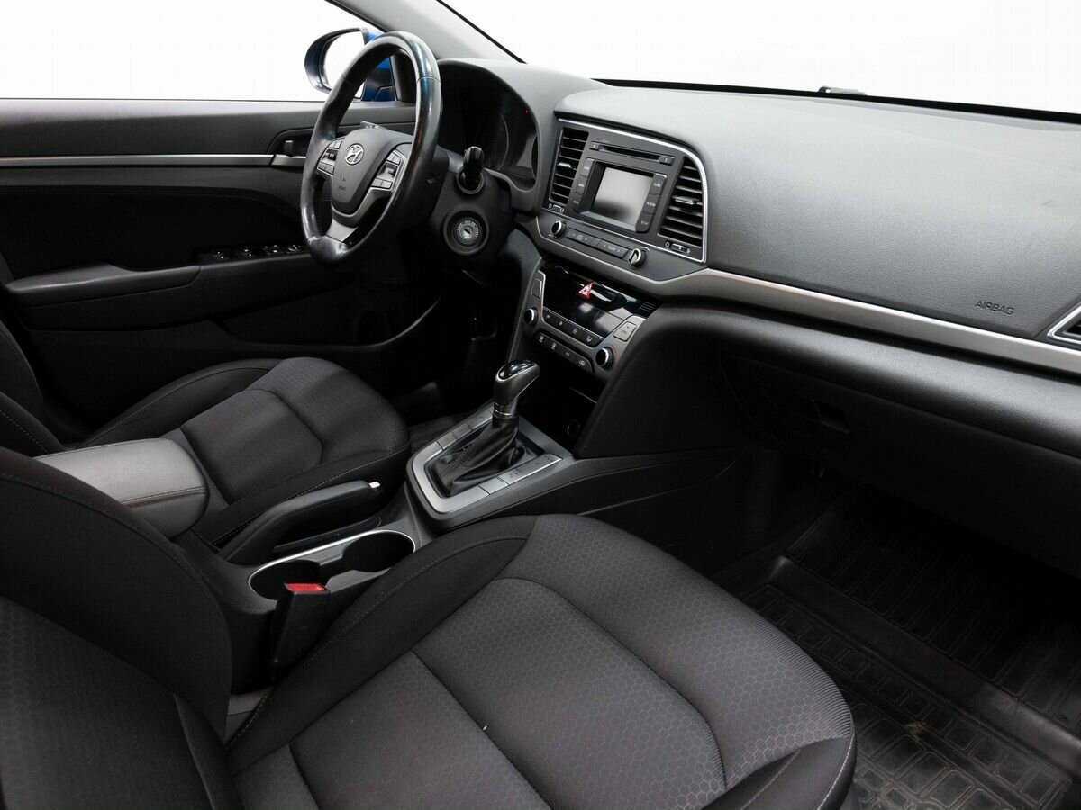 Hyundai Elantra, 2017 - Фото №9