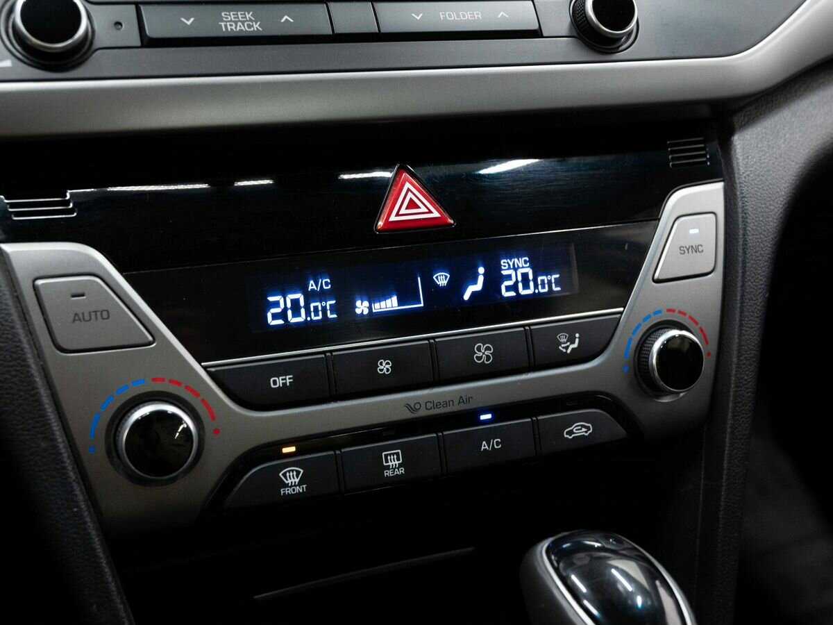 Hyundai Elantra, 2017 - Фото №12