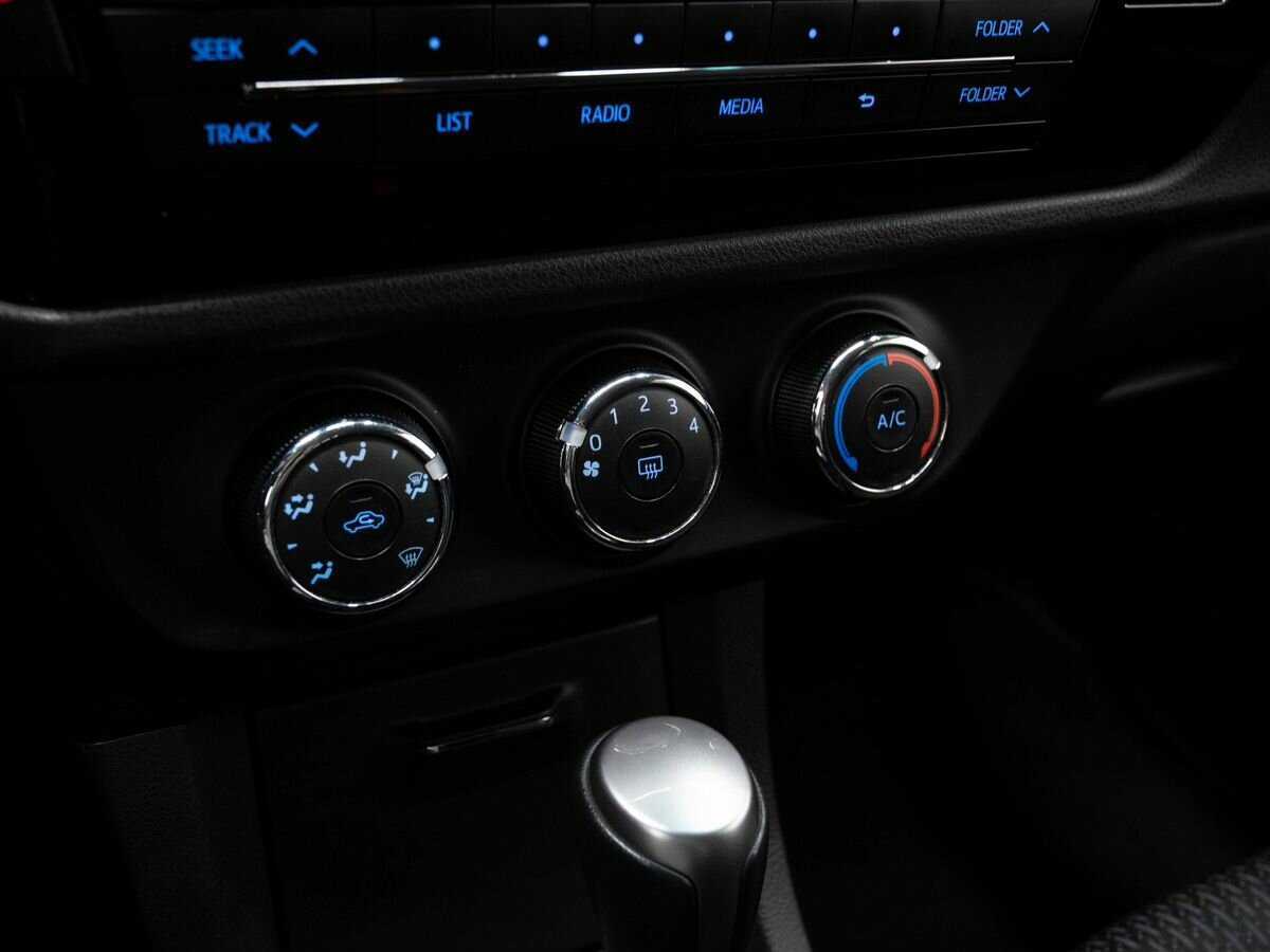 Toyota Corolla, 2015 - Фото №18