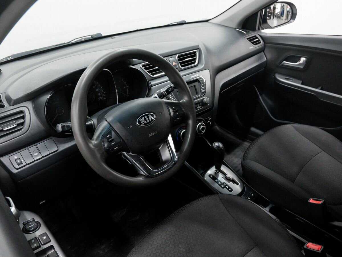 Kia Rio 4-speed, 2013 - Фото №10