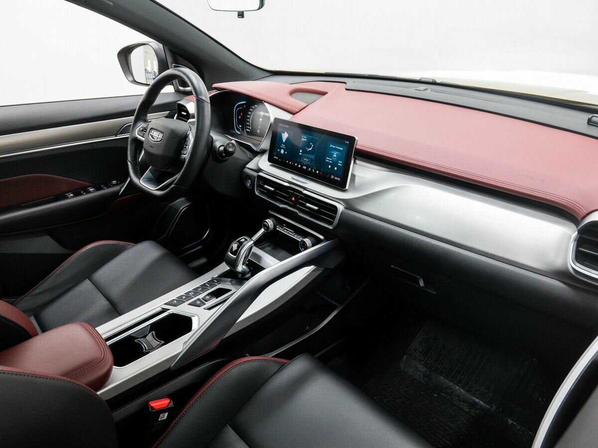 Geely Coolray, 2022 - Фото №7