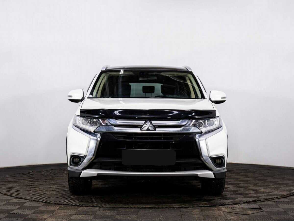 Mitsubishi Outlander, 2015 - Фото №1