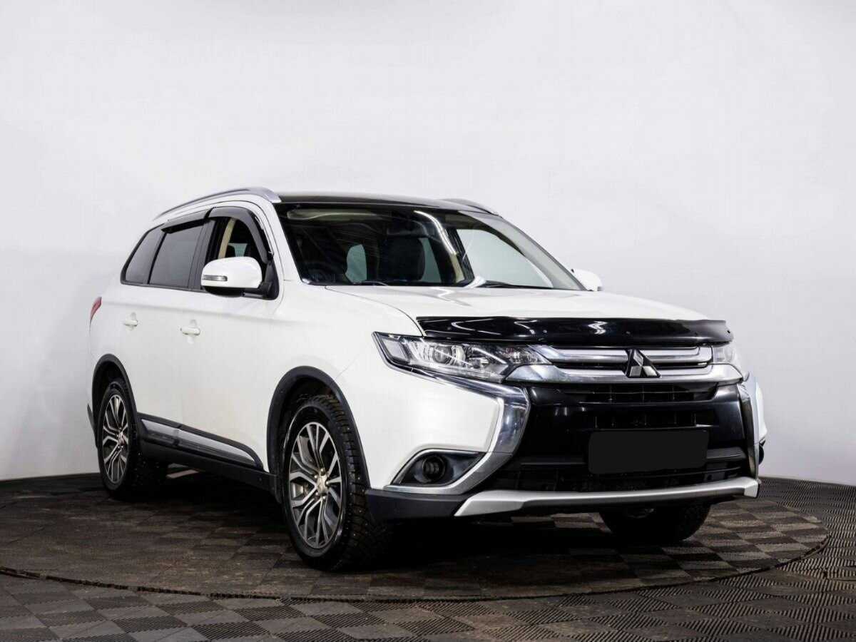Mitsubishi Outlander, 2015 - Фото №2